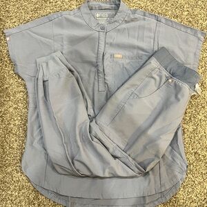 Vapor Blue Space Dye Figs Scrub Set